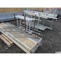 Lot échafaudage 60 m2 - COMABI R200 - garde corps
