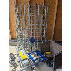 Monte materiaux tuile apache comabi 13.5m